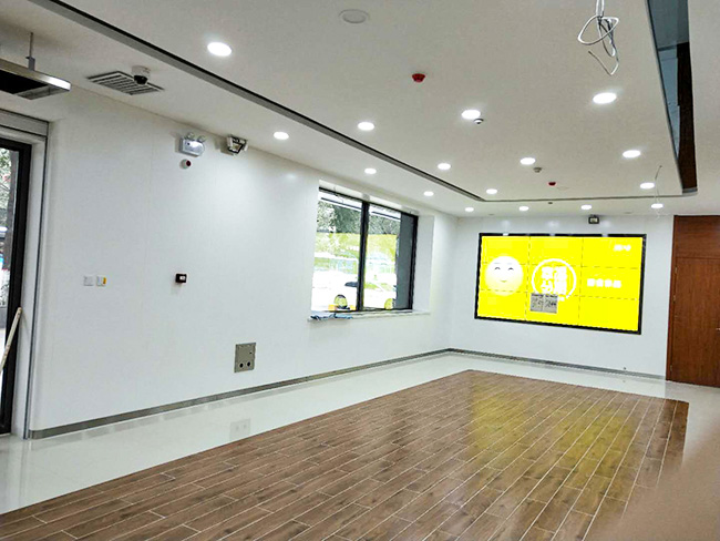 成都午夜小电影在线观看與工商銀行大廳合作案例